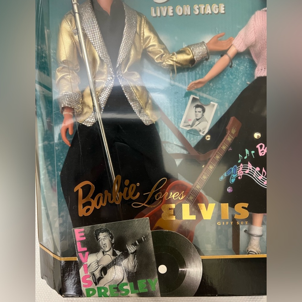 1996 Barbie Loves ELVIS Gift Set Beautiful Barbie & ELVIS NRFB NIB - Picture 5 of 11